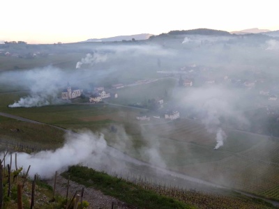 Jongieux sous la fumée à 7h30 le 19 avril 